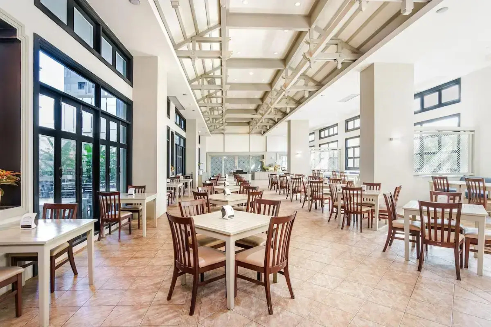 Mike Garden Resort Hotel