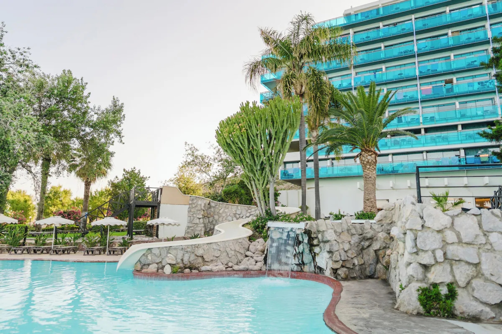 Calypso Beach Hotel