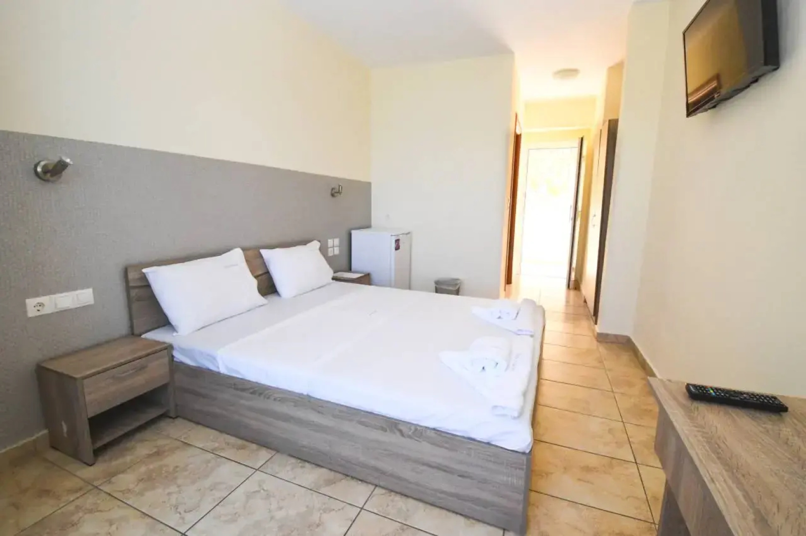 Nefeli Beach Hotel