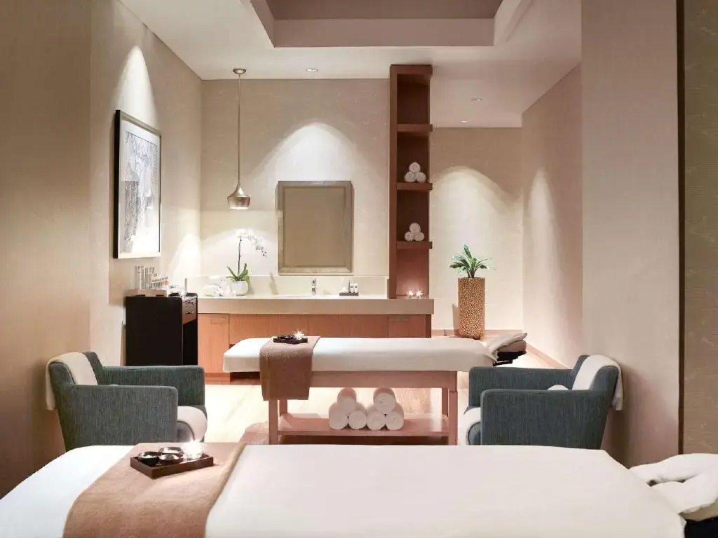 Отель Swissotel Al Ghurair 