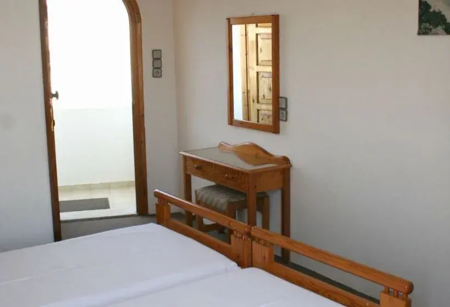 Lovely Holidays Hotel