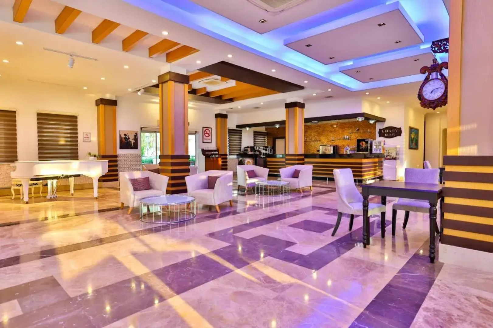 Курорт Crystal Aura Beach Resort & Spa – All Inclusive