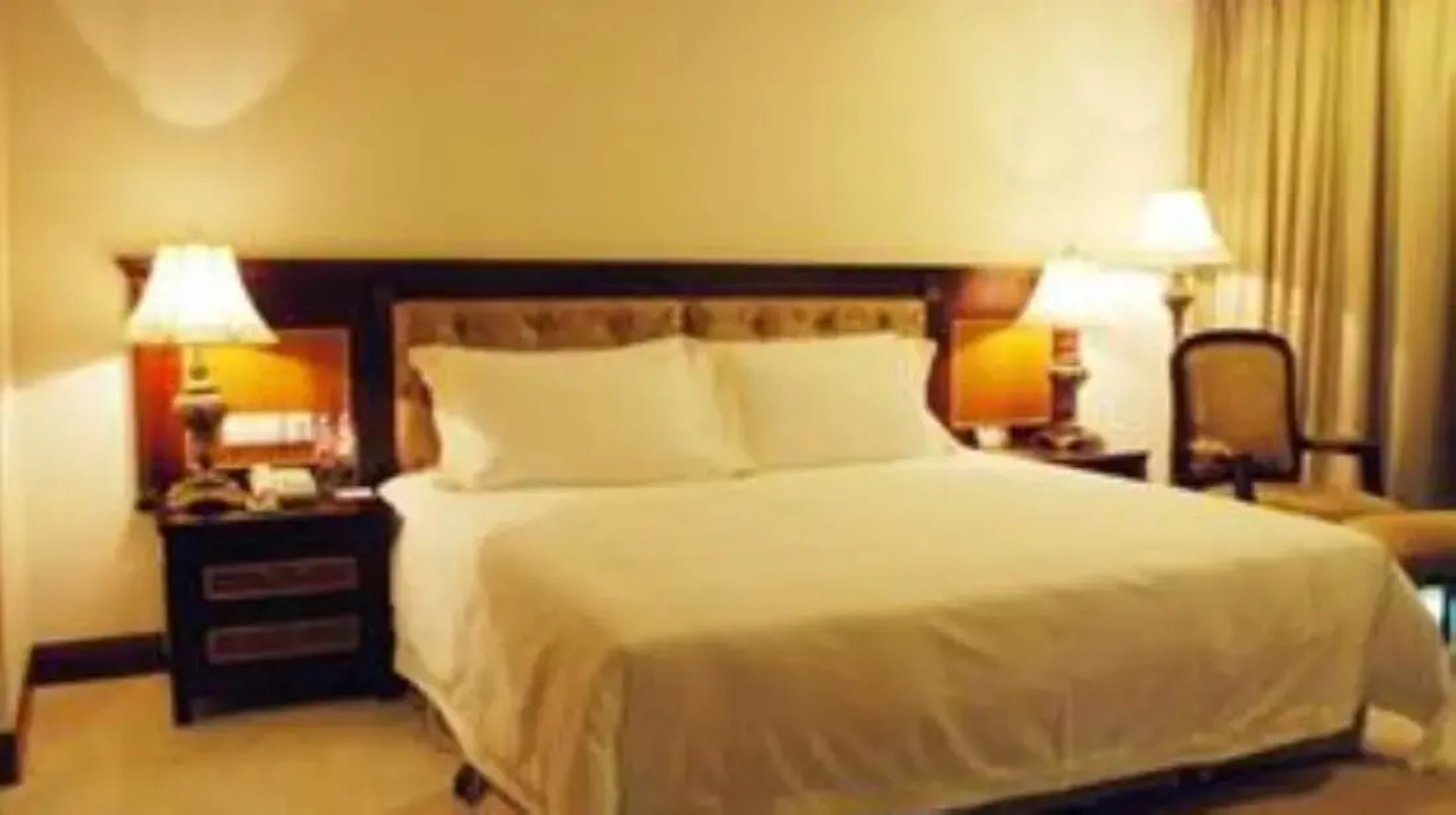 Foshan Sanshui ShiHuang Garden Hotel