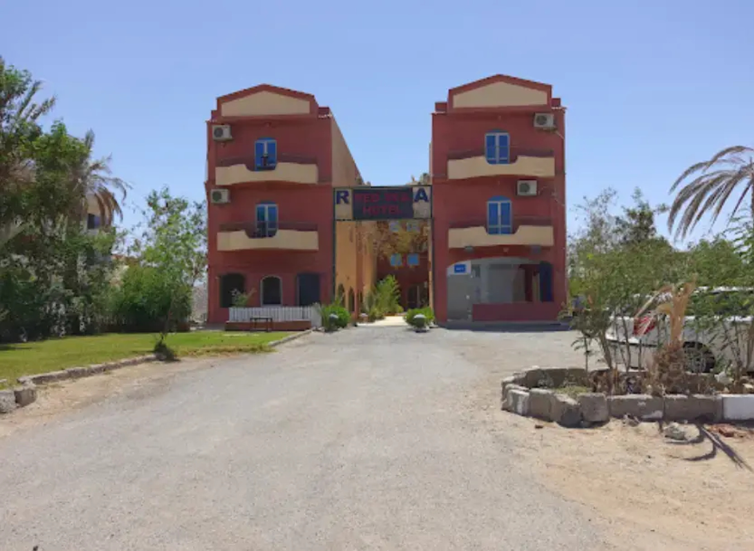 Red Sea Hotel