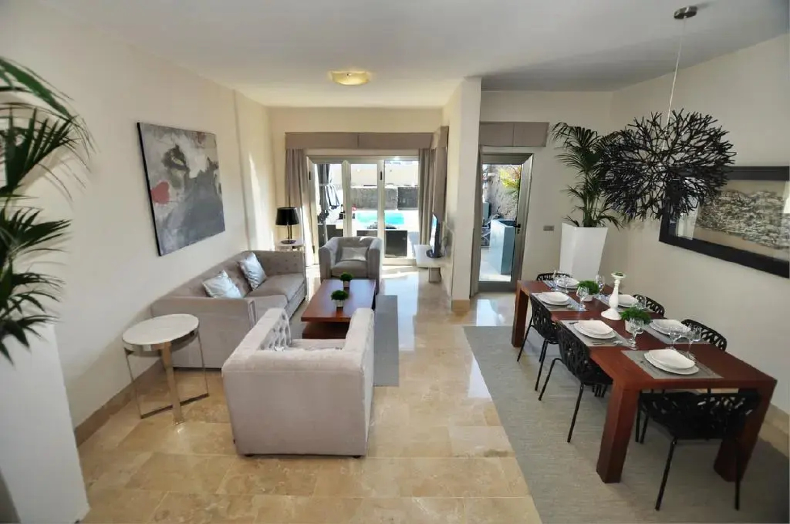 Sun Bay Villas