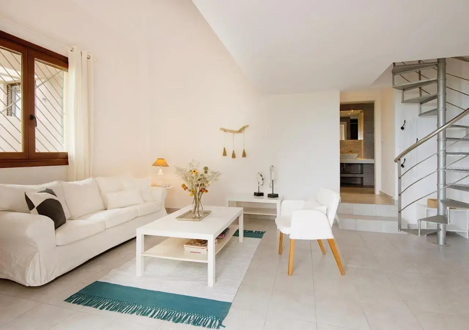 Sanidiamonds Apartments & Studios