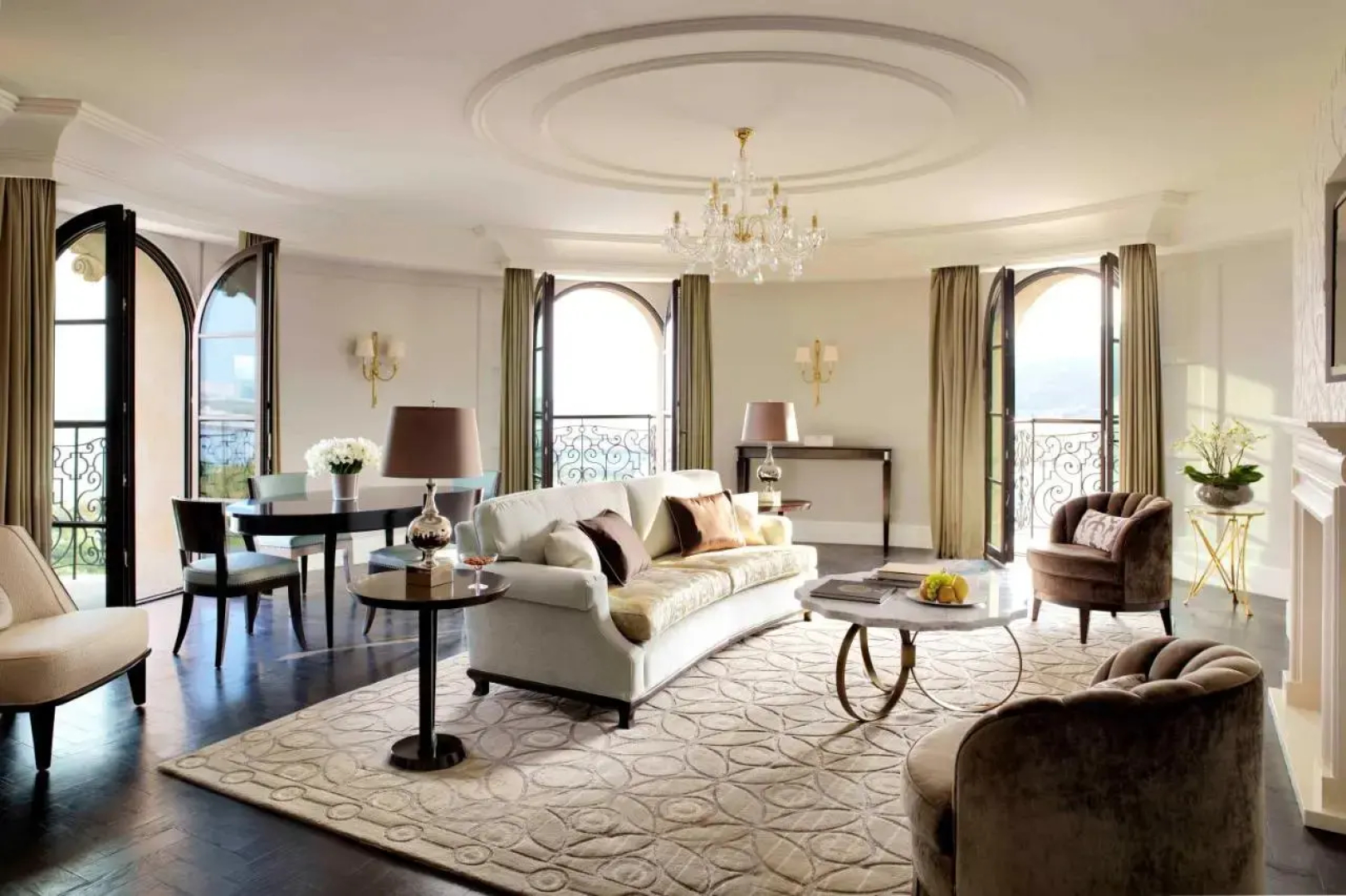 Отель Four Seasons Hotel Baku
