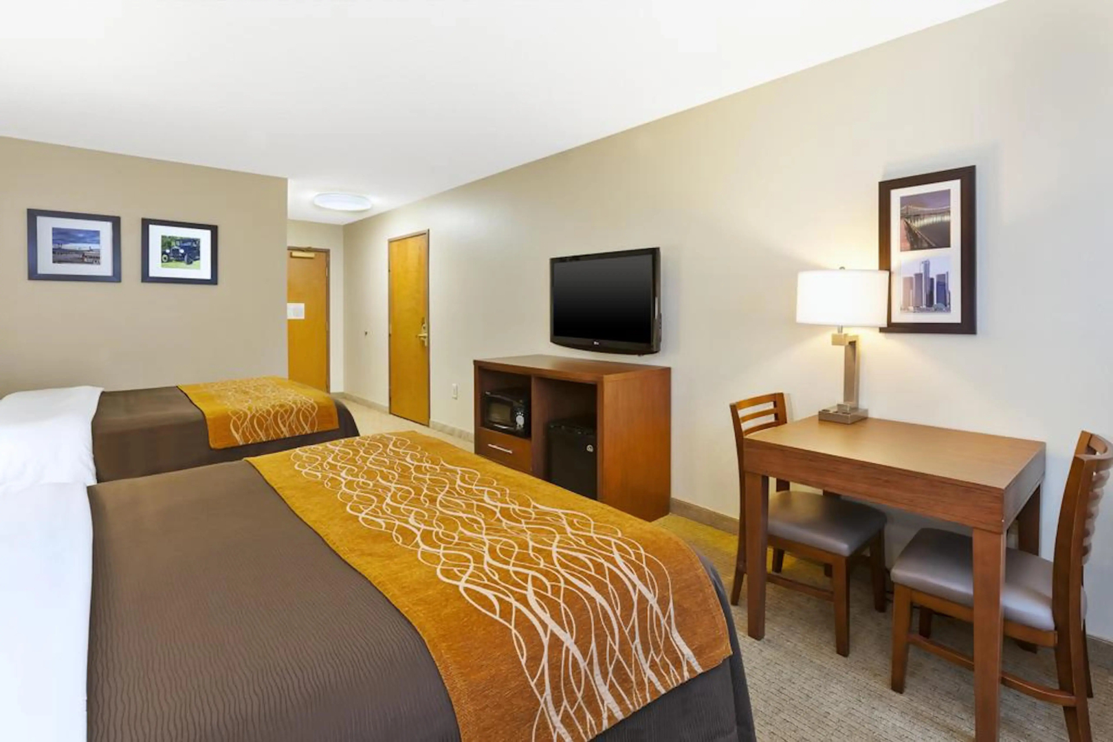 Comfort Inn and Suites Taylor