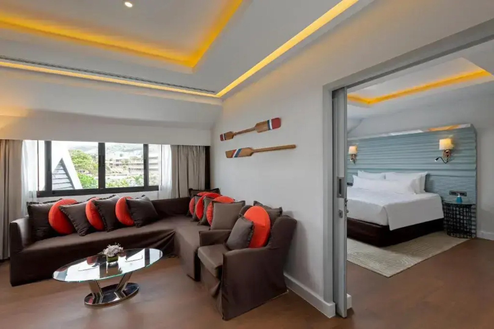 Отель The Boathouse Phuket
