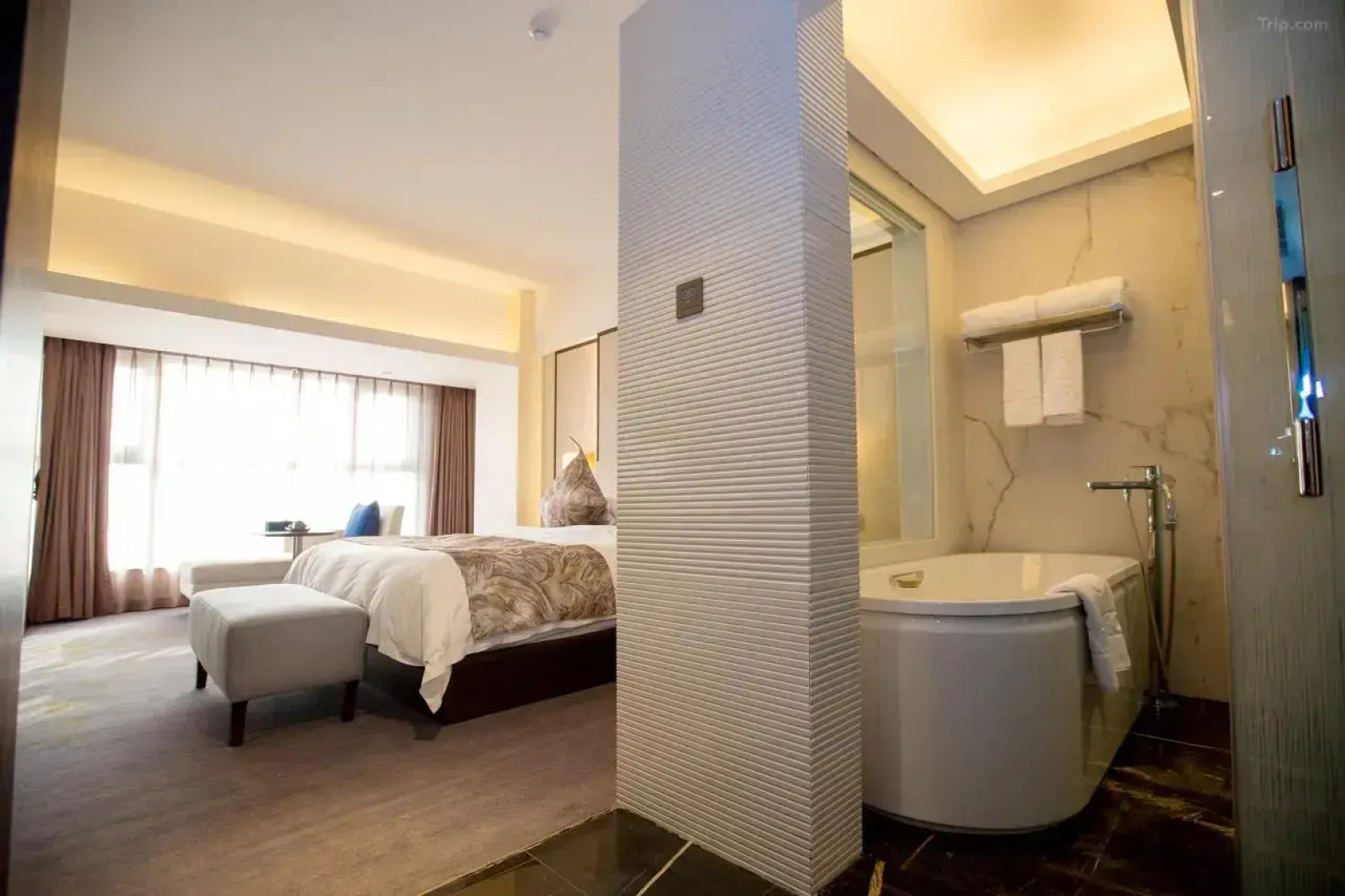 Yuanfei Hotel