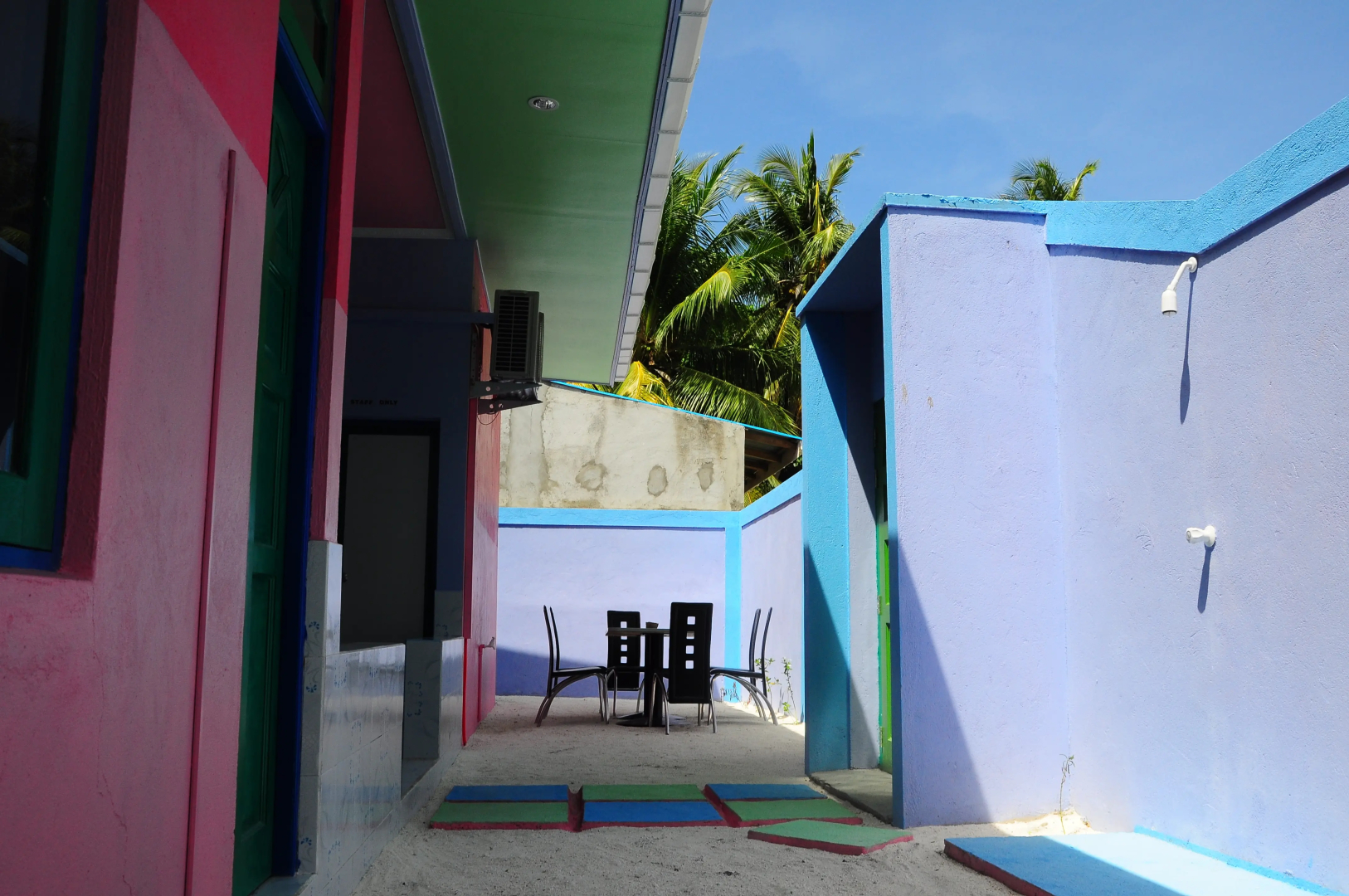 Himandhoo Inn