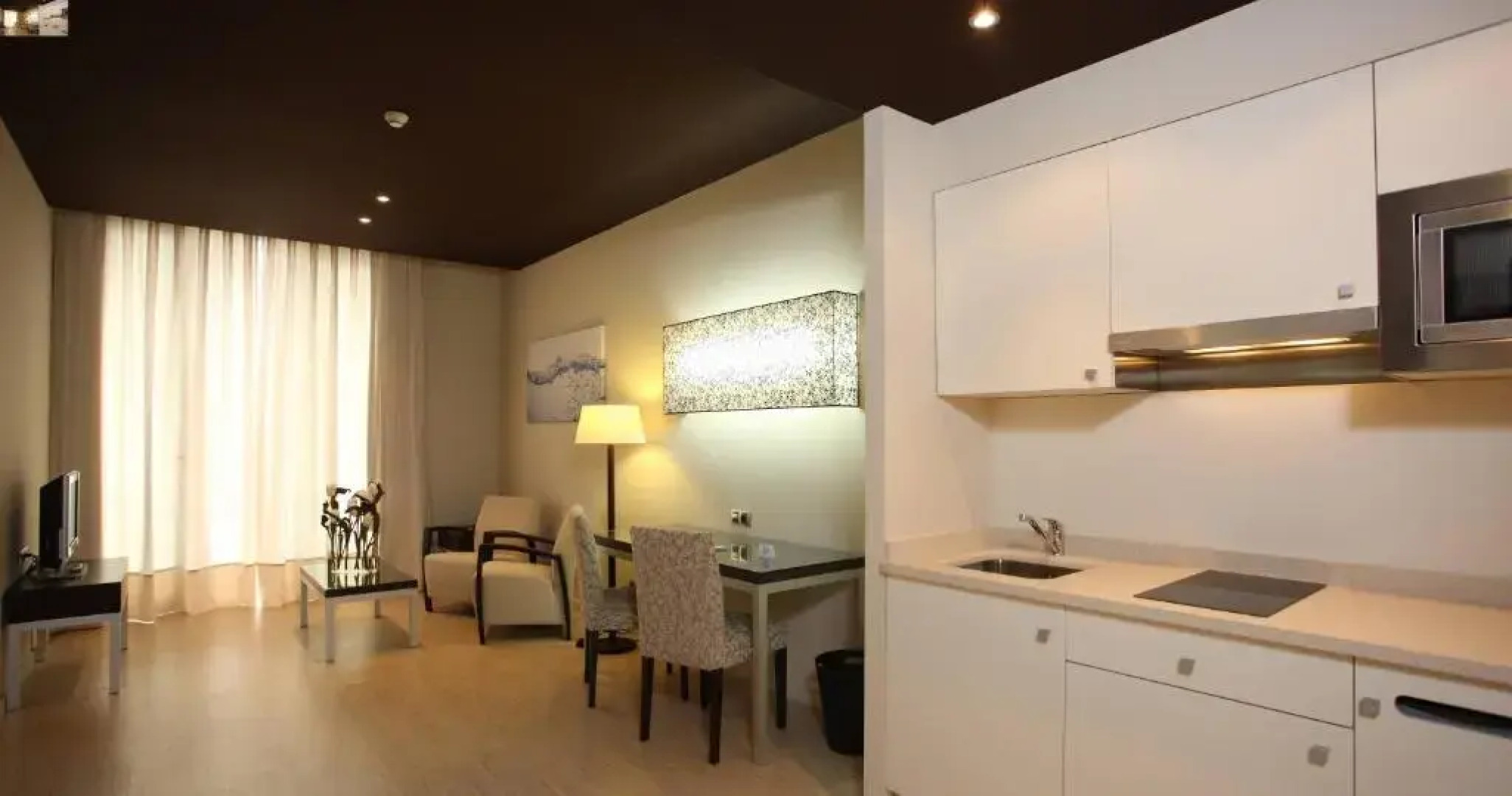 Отель Sercotel Boulevard Vitoria