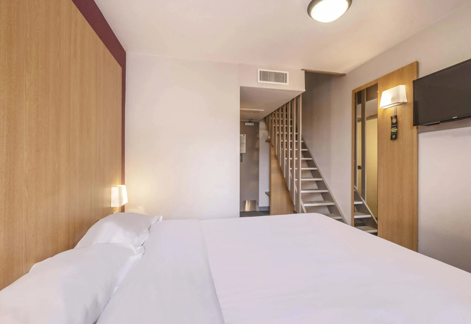 B&B HOTEL La Rochelle Centre