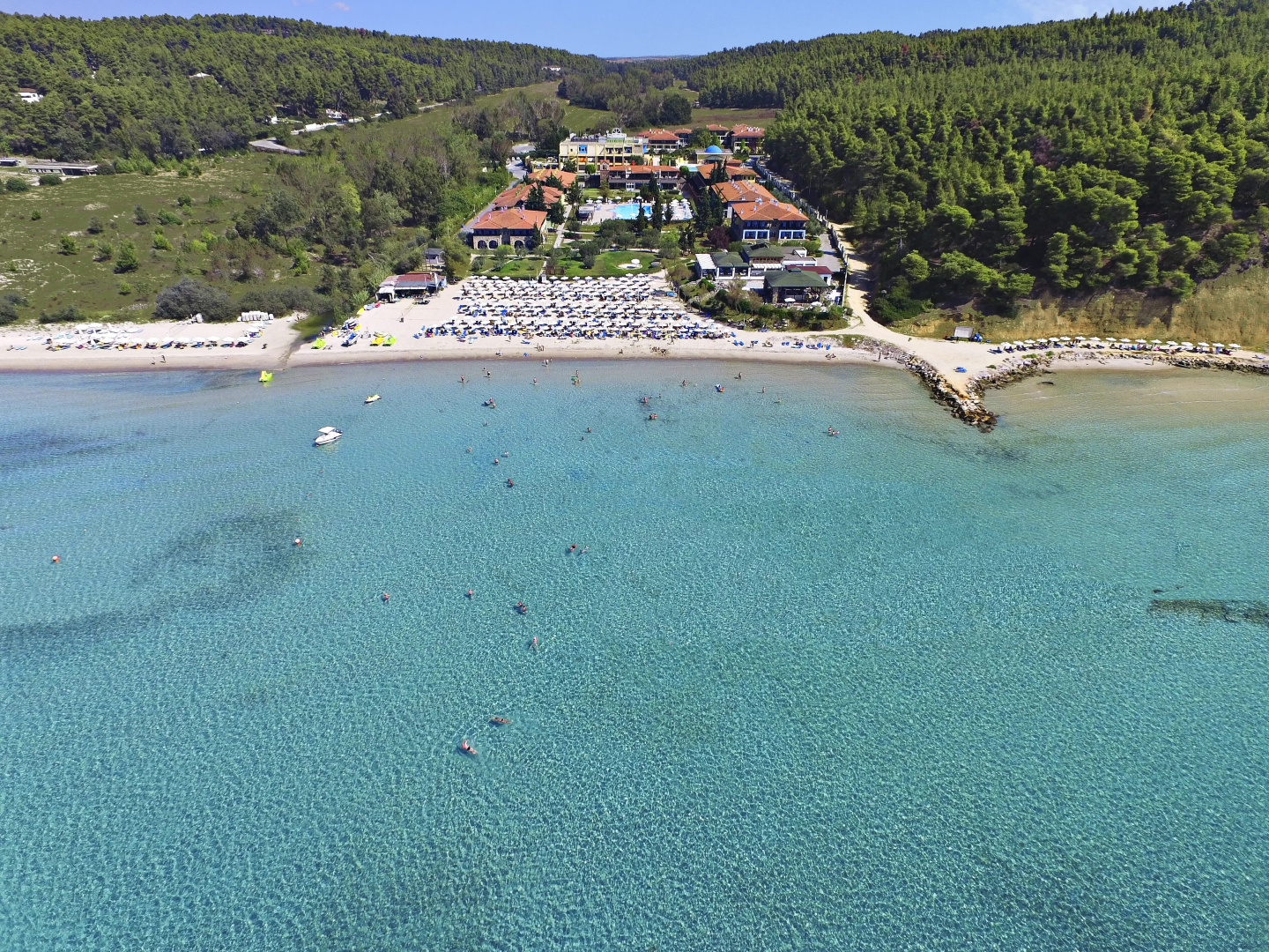 Simantro Resort