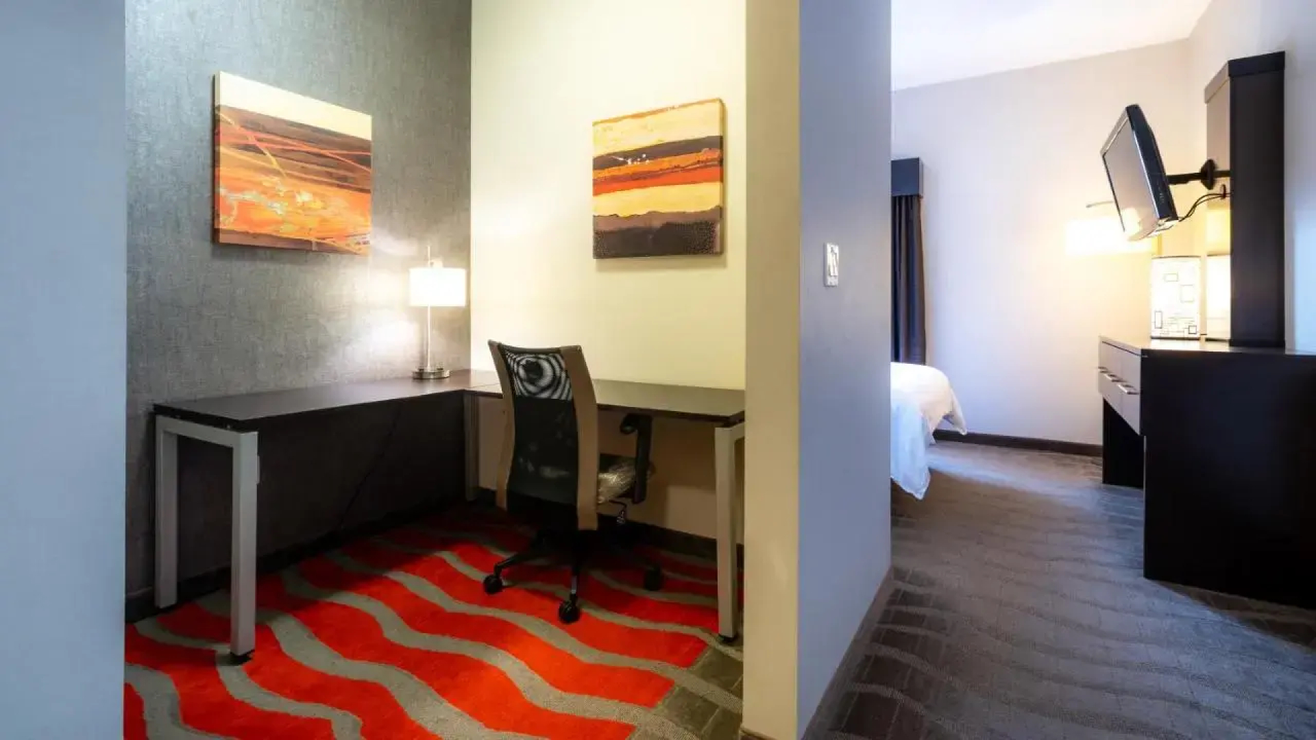 Holiday Inn Express & Suites Edmonton International Airport by IHG