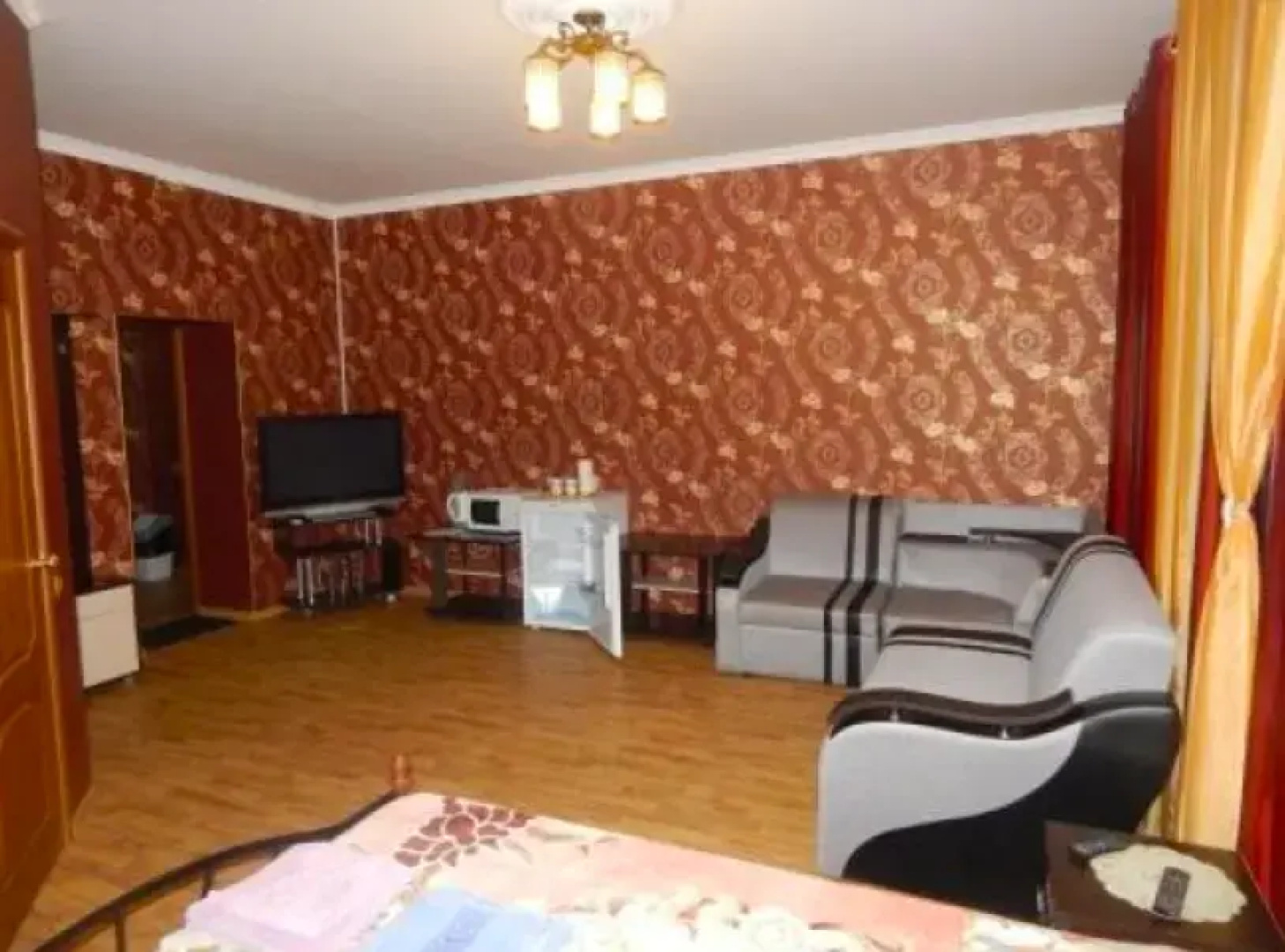 Hotel on Tomskaya 1G