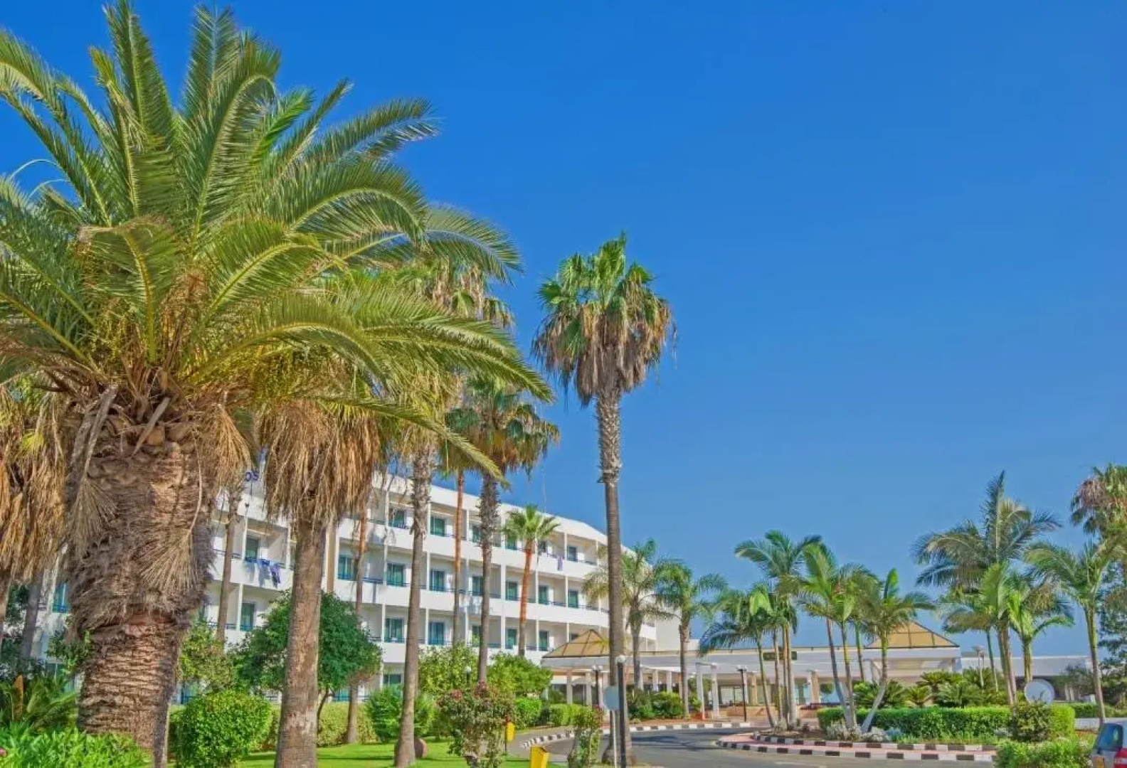Dome Beach Marina Hotel & Resort