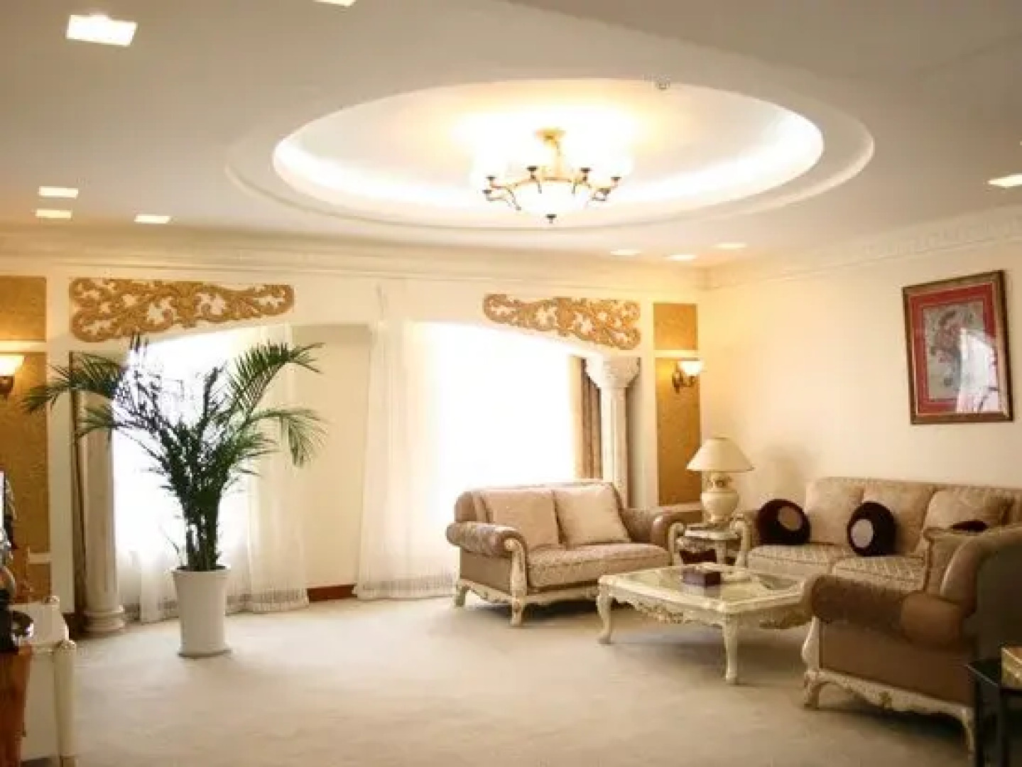 Tengchong Airport Sightseeing Hotel