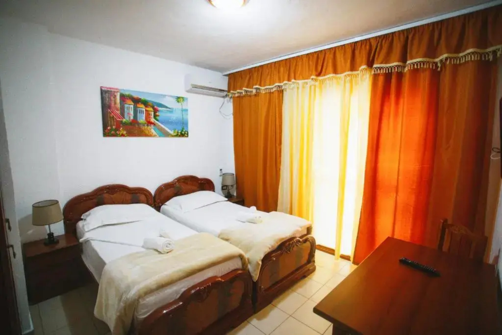 Hotel Camping Mali i Robit