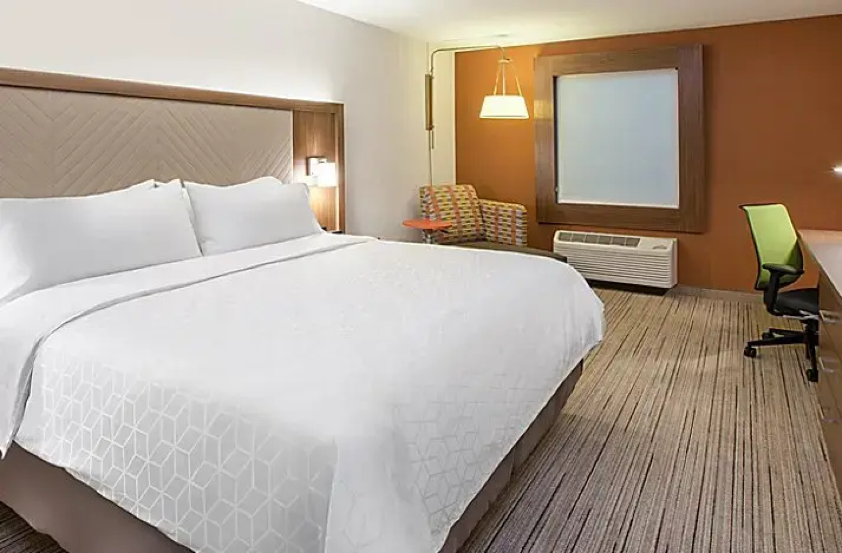 Plaza Inn and Suites