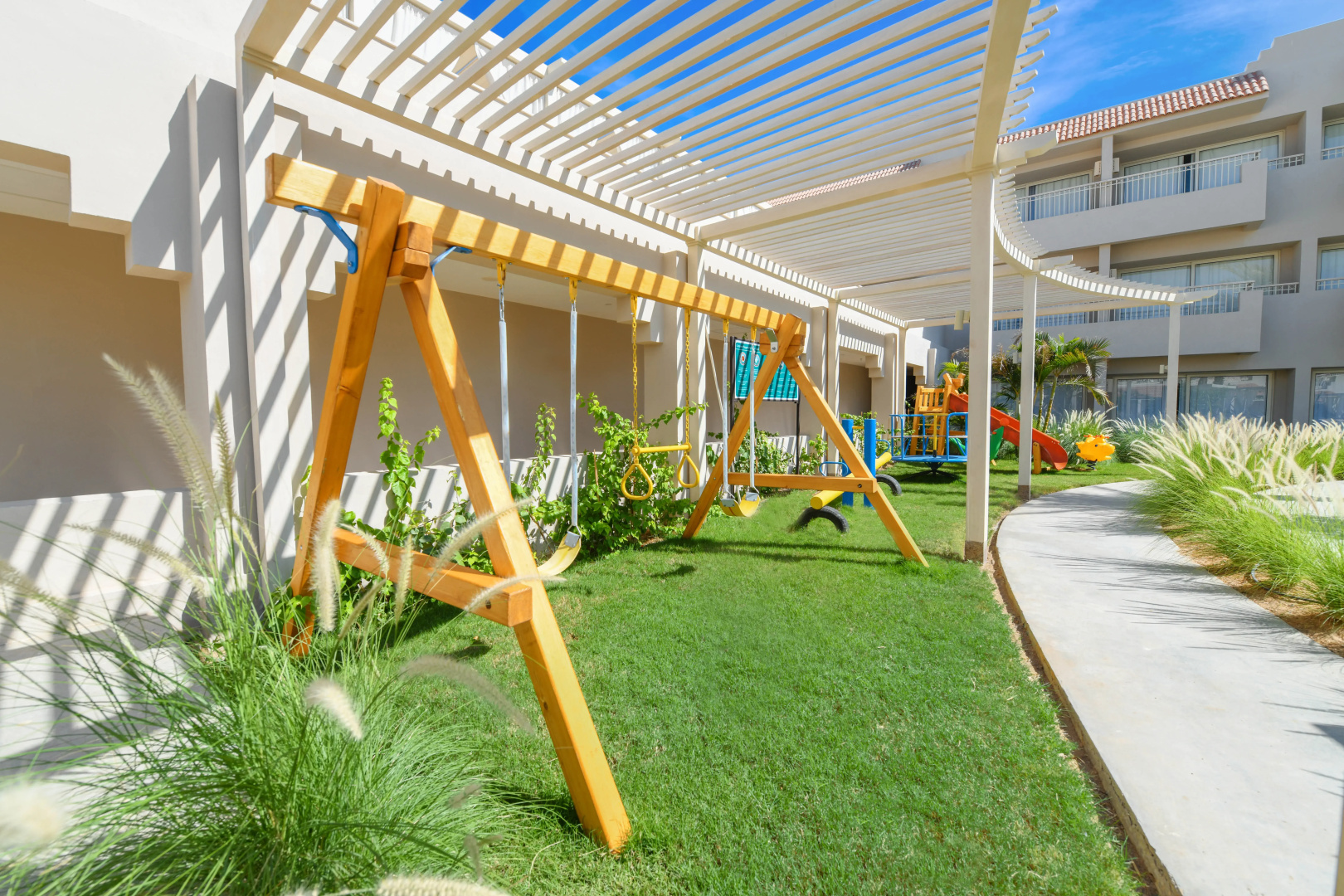 Отель JAZ Elite Casa Del Mar Beach