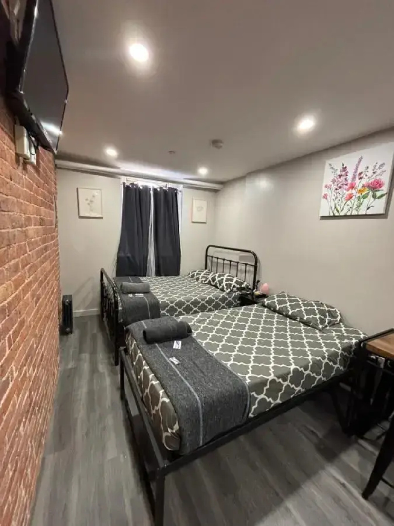 31 Street Broadway Hotel