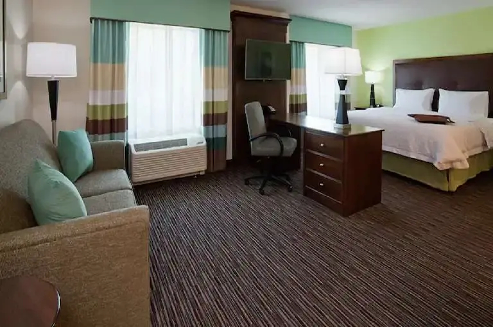 Hampton Inn & Suites Minneapolis West/ Minnetonka
