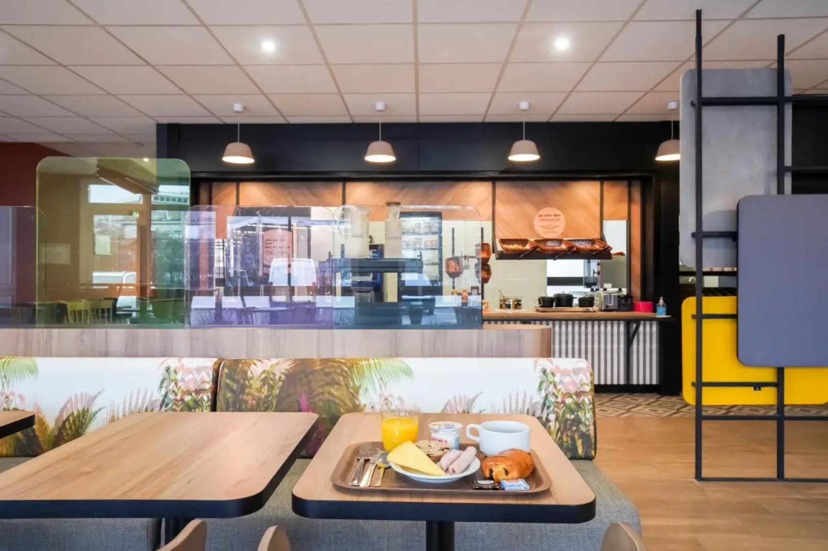 B&B HOTEL Rosny-sous-Bois Paris Est