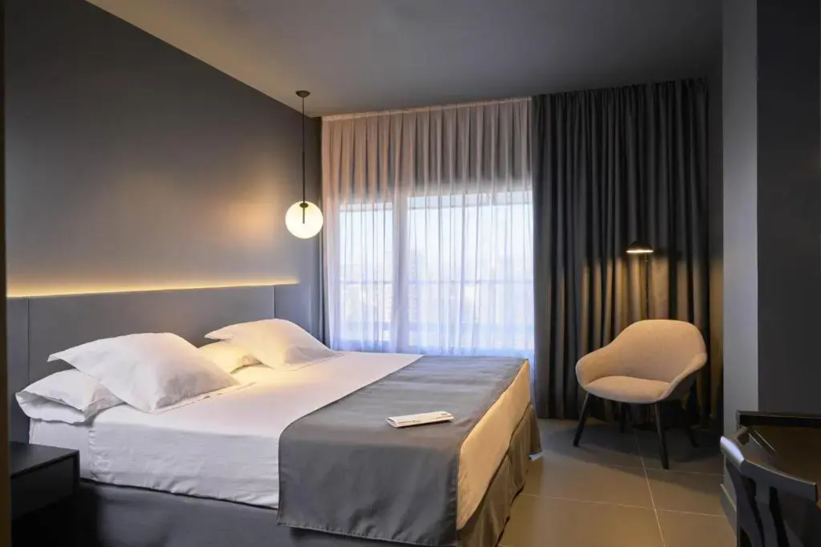 Отель Barcelona Princess 