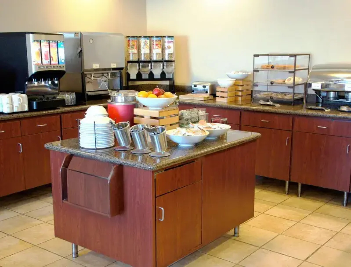 Country Inn & Suites by Radisson, Red Wing, MN
