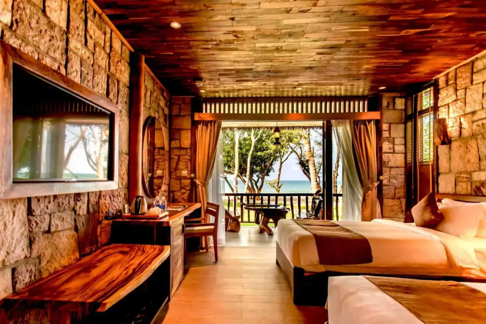 Курортный отель Ocean Bay Phu Quoc Resort and Spa