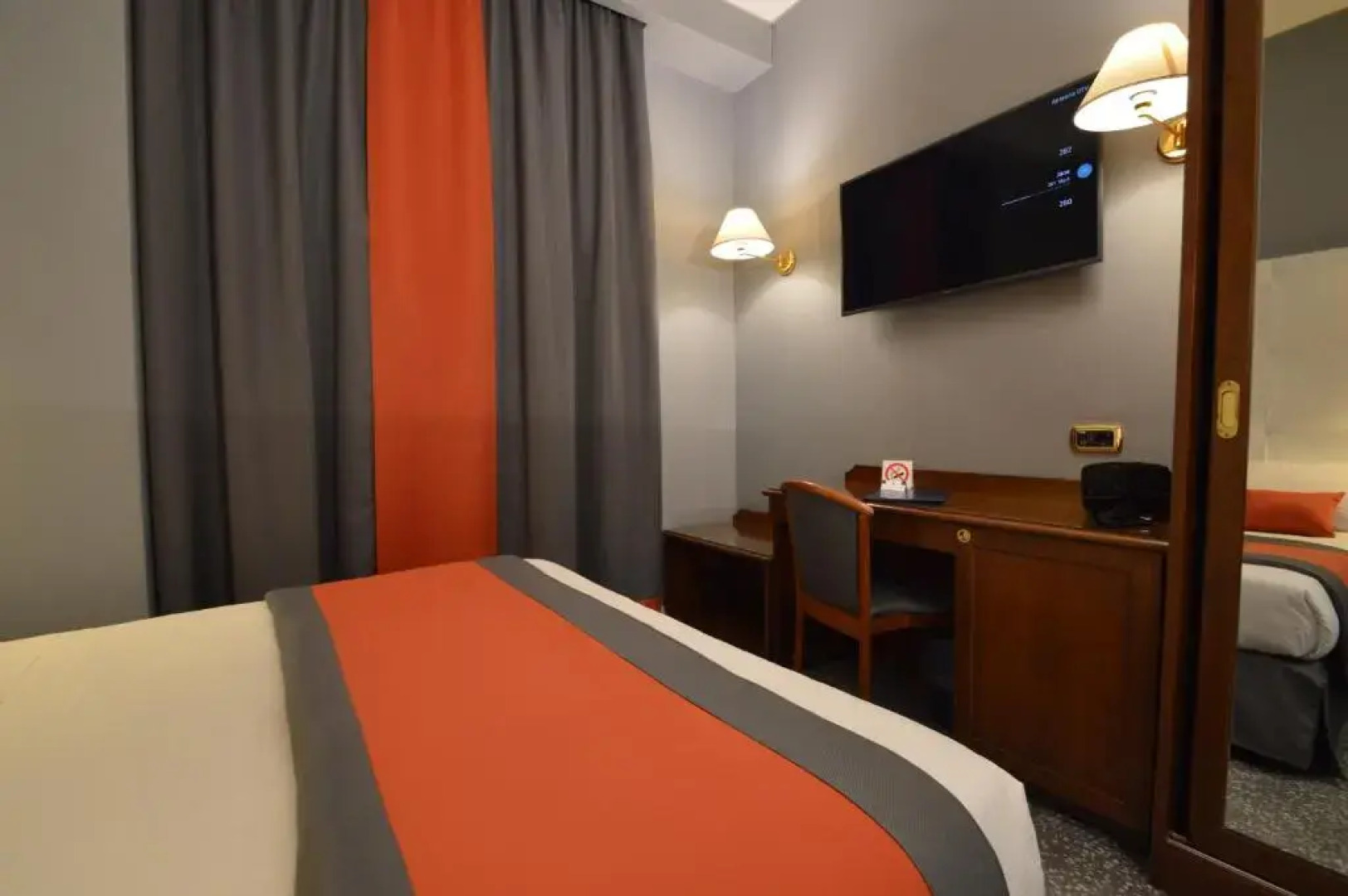 Отель Montecarlo