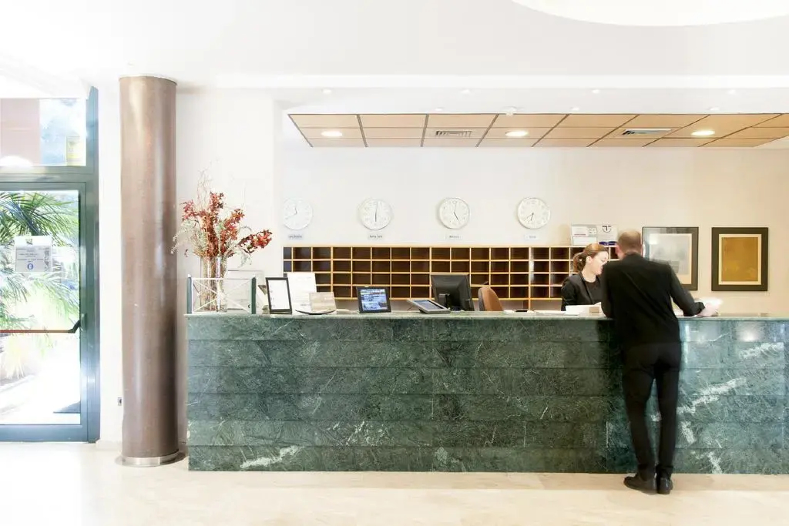 Hotel Port Jardín Milenio