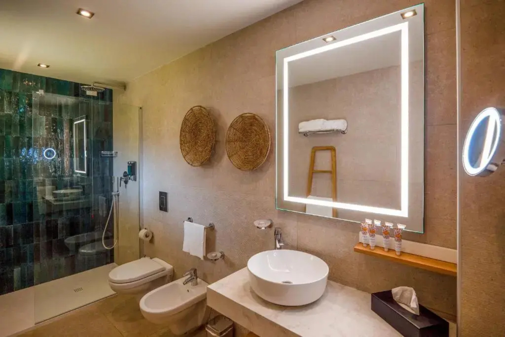 Mangia's Santa Teresa Sardinia, Curio Collection by Hilton