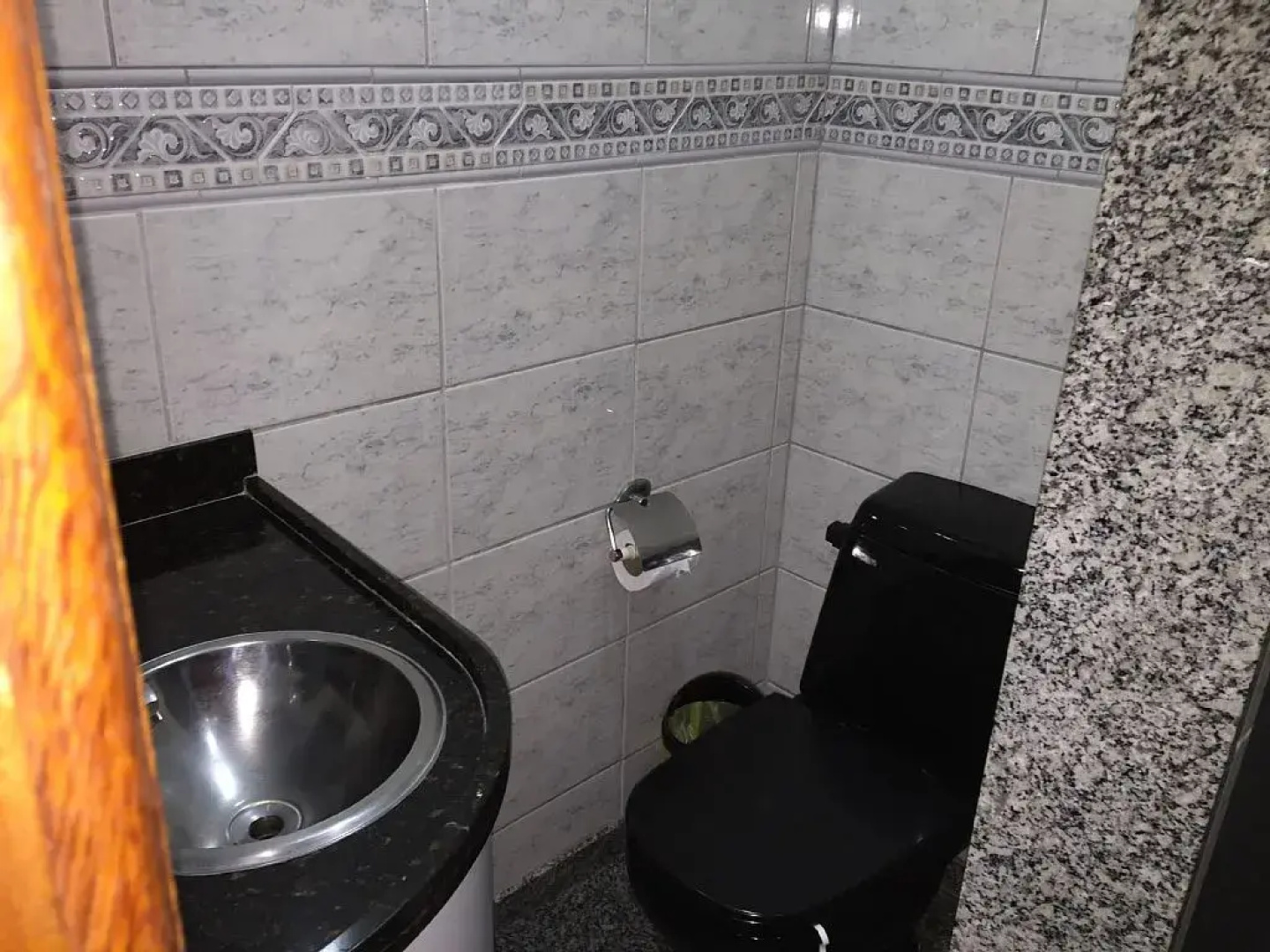 Angra Inn