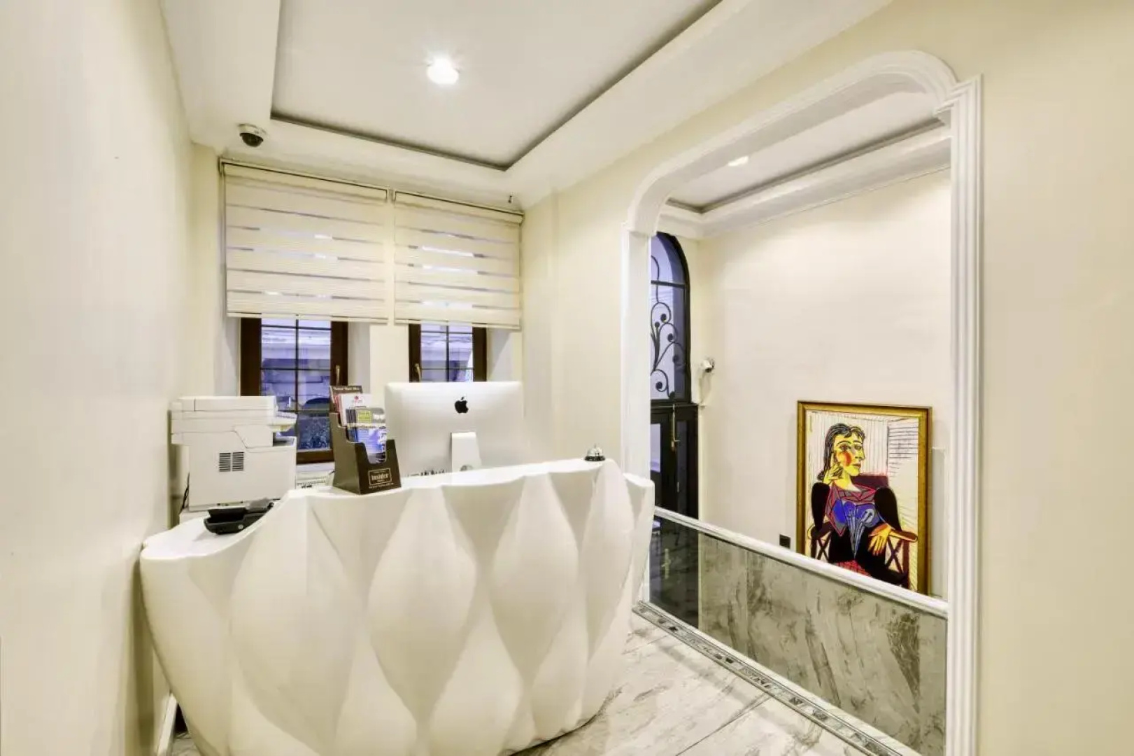 Hub Inn Pera