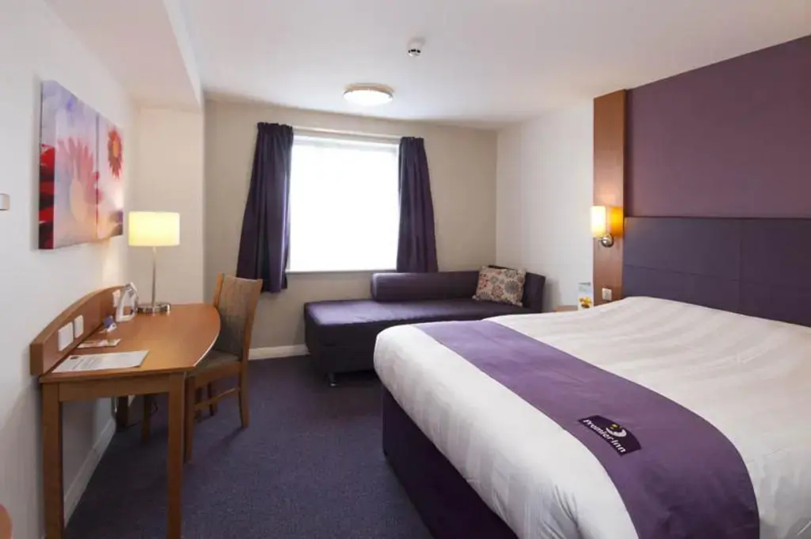 Premier Inn Newcastle (Metro Centre)