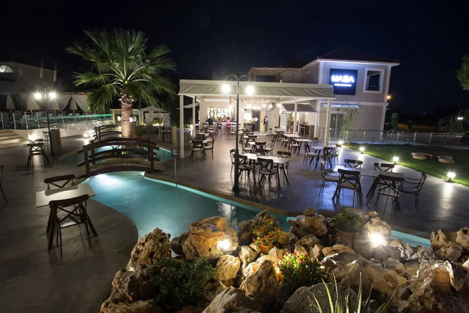 Venus Hotel & Suites