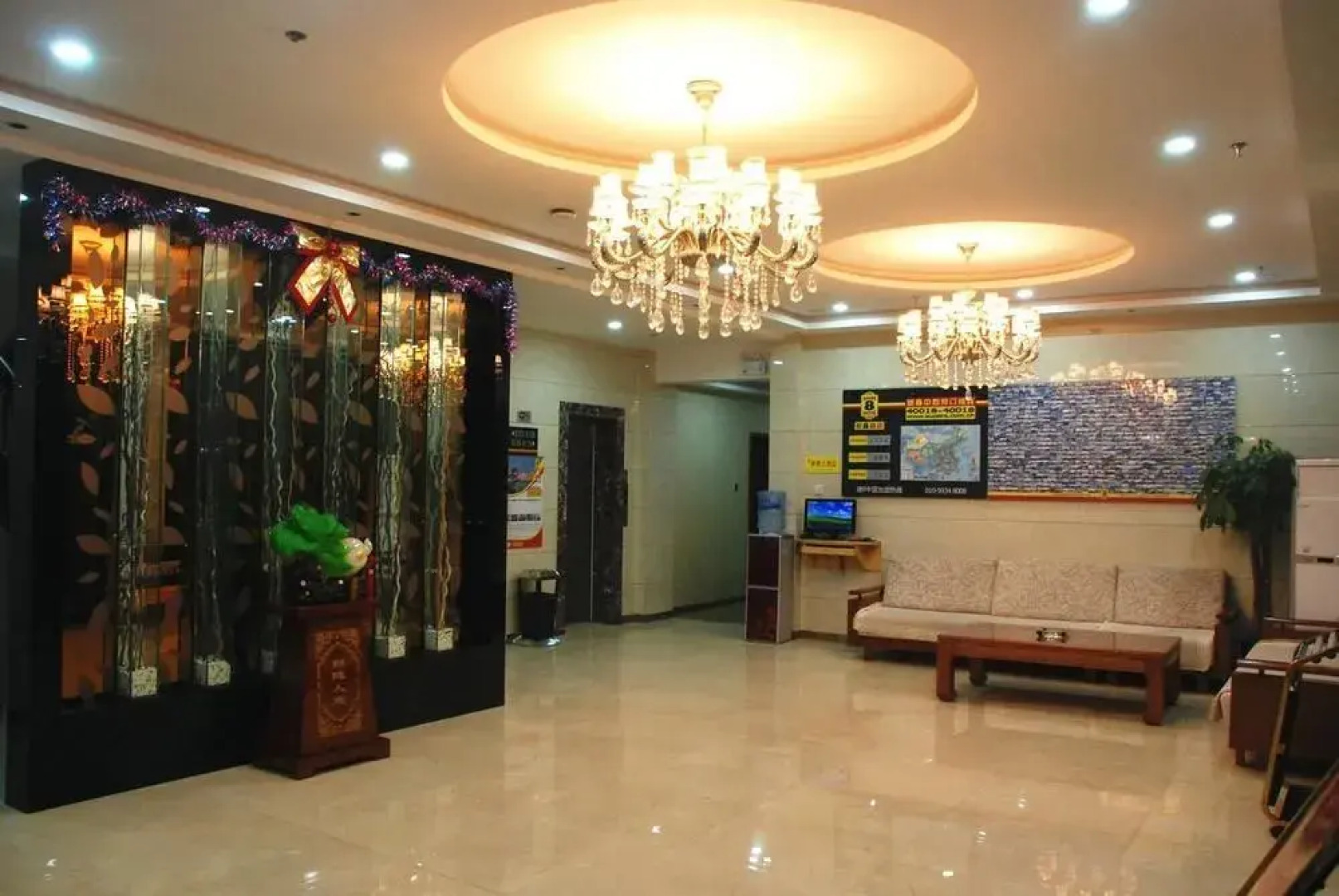 Super 8 Hotel (Sapporo Railway Station Stadium)