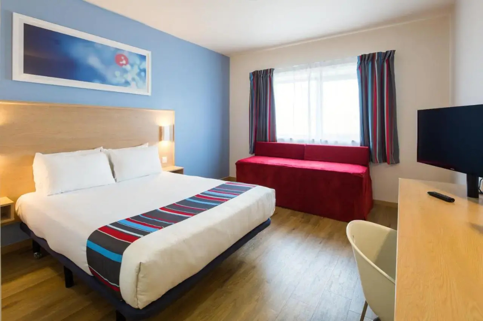Отель Travelodge Barcelona Fira