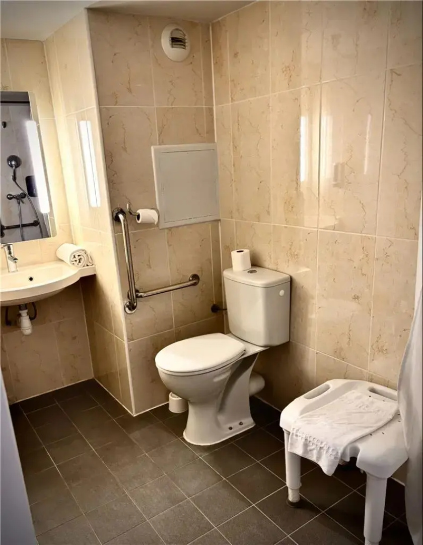 Отель Kyriad Eco 