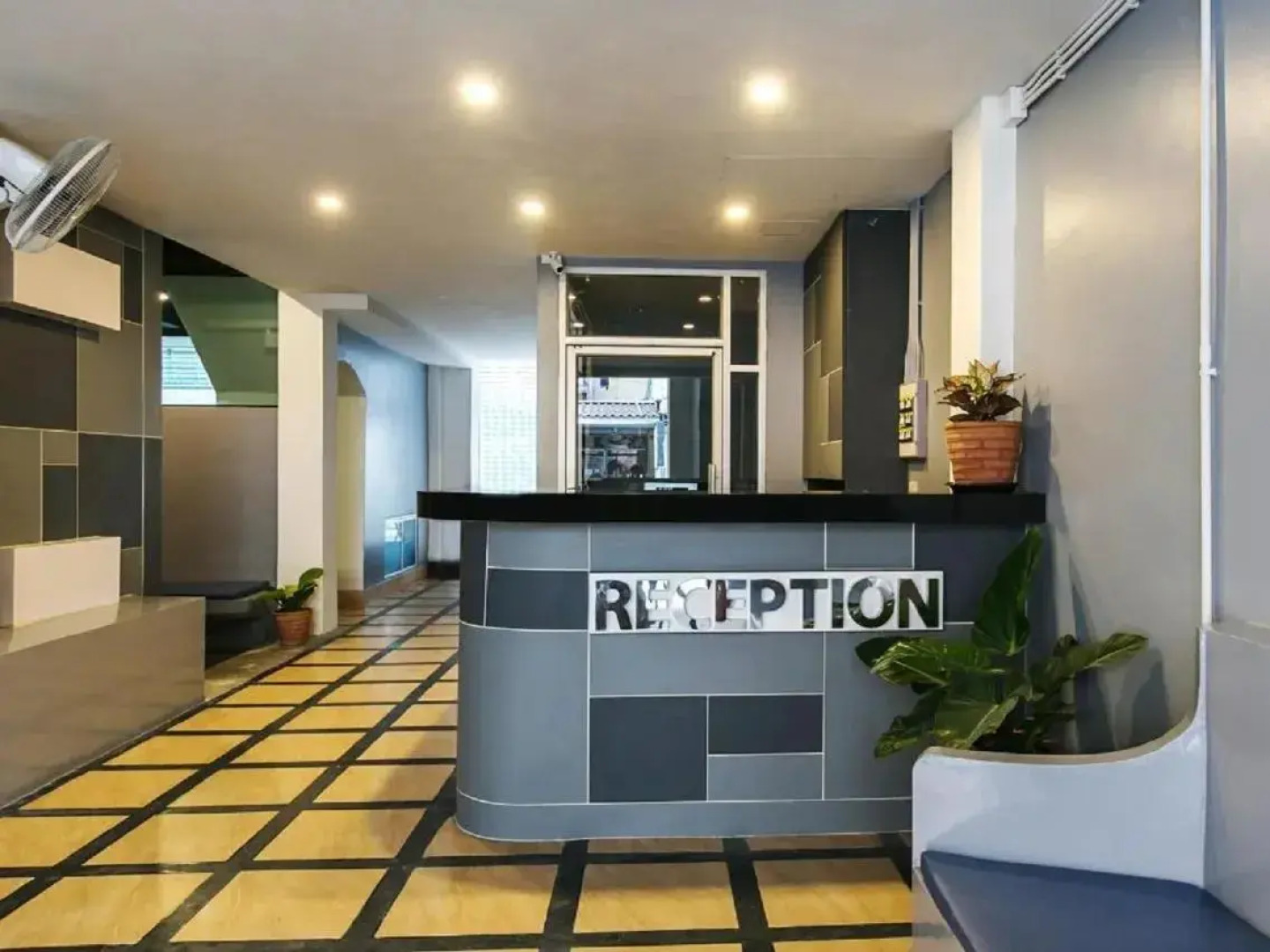 Happy Bou Jomtien Guesthouse