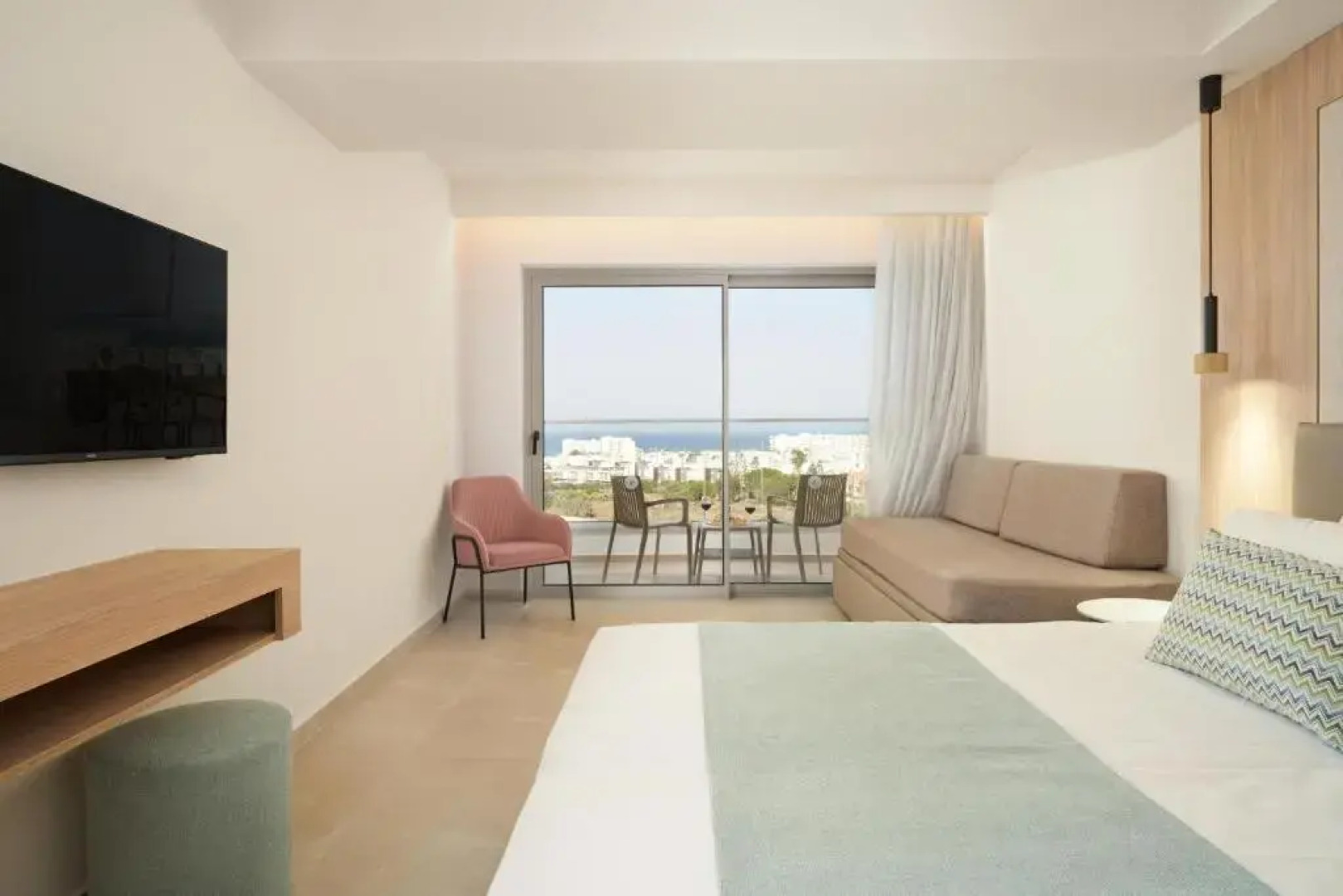 Maris Grand Waterpark Resort