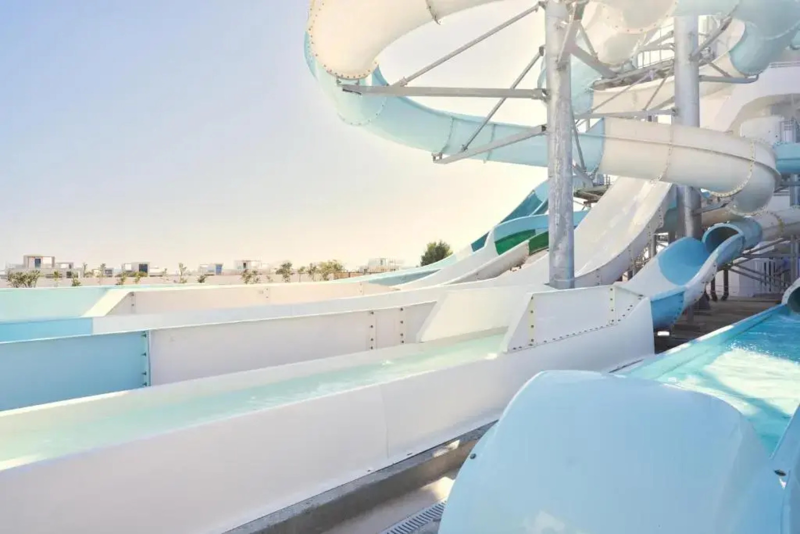 Maris Grand Waterpark Resort