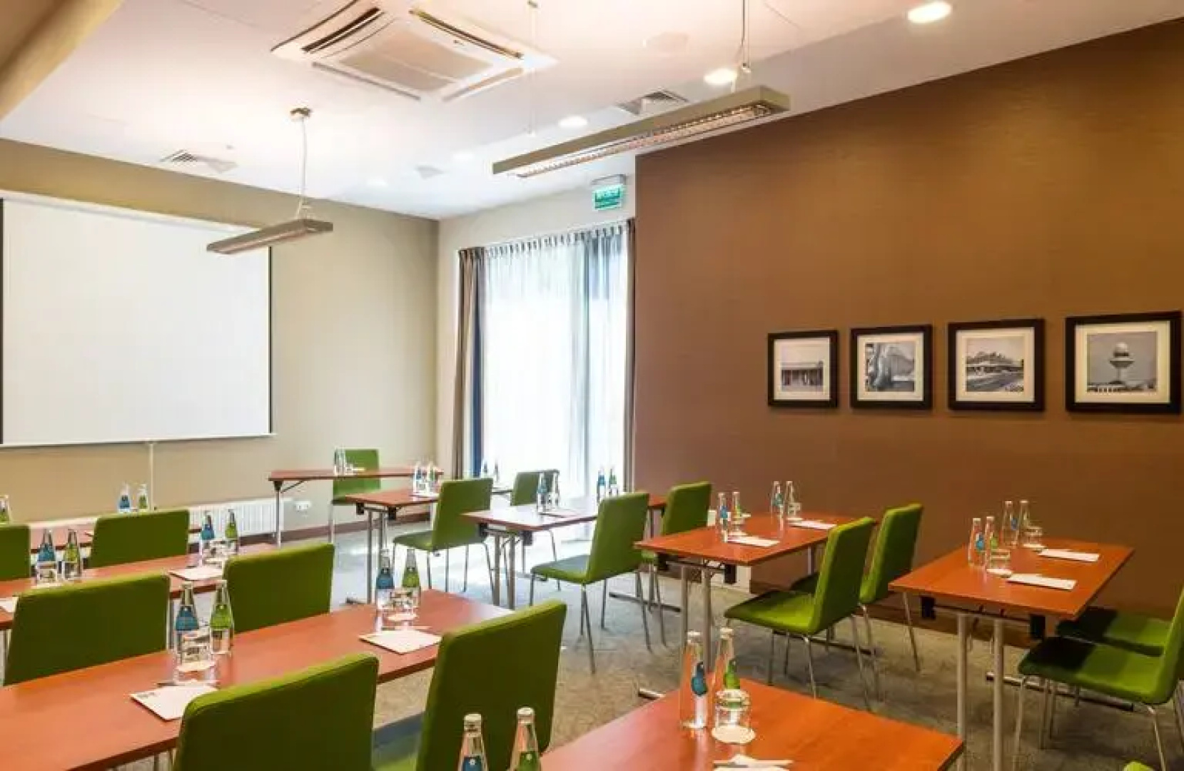 Hampton by Hilton Warsaw Airport