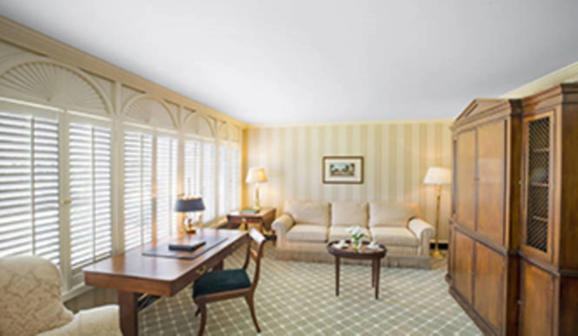 Williamsburg Inn, an official Colonial Williamsburg Hotel