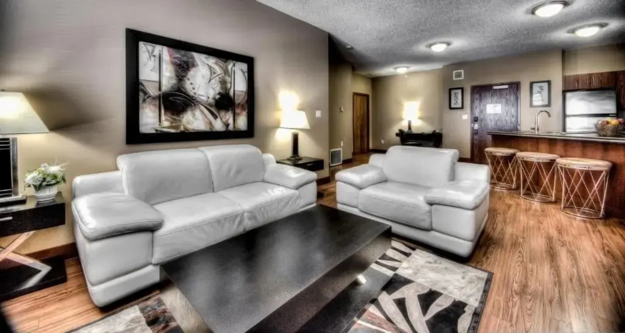 Grand Inn & Residence (ex. Podollan Rez-idence Grande Prairie) 