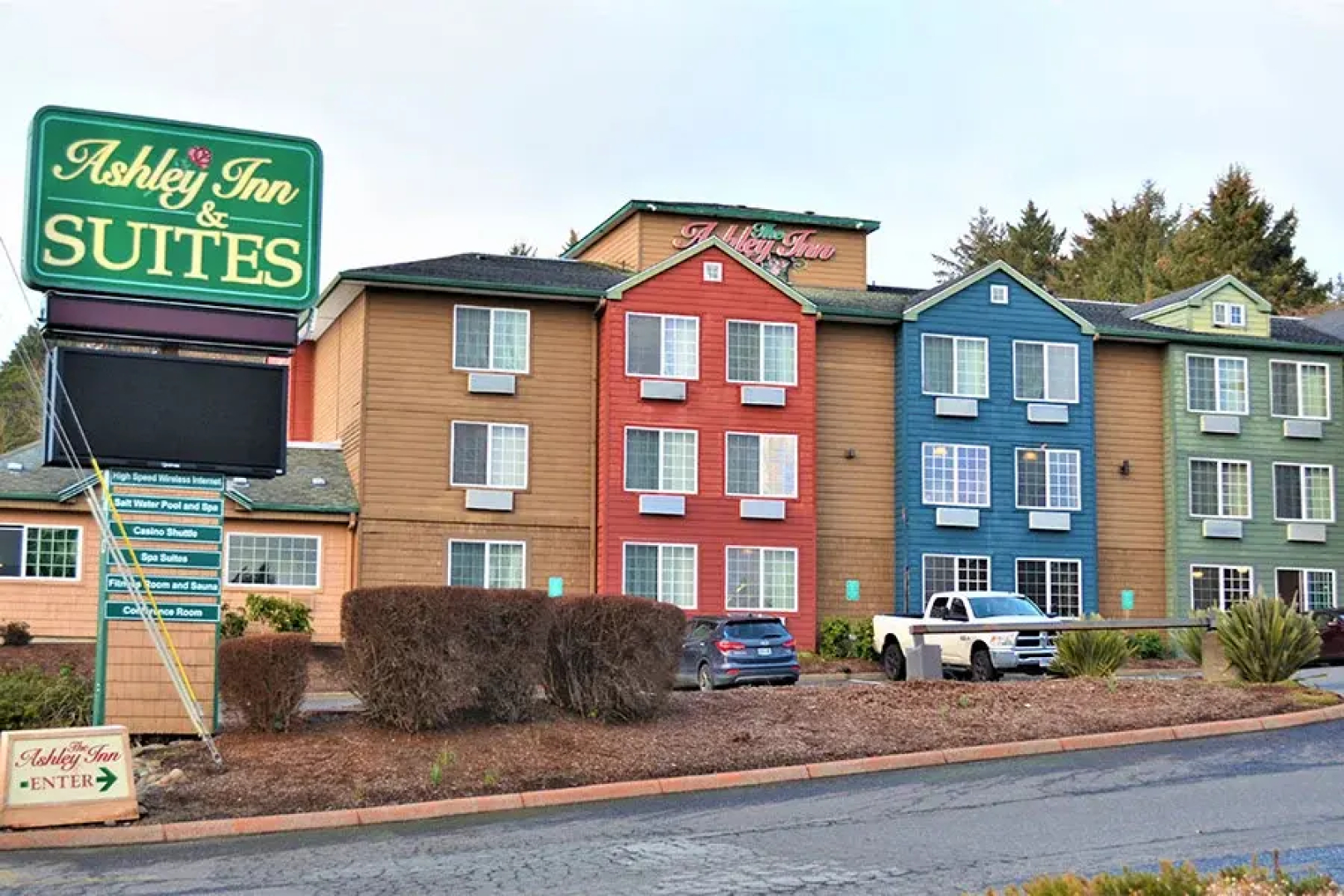 The Ashley Inn & Suites