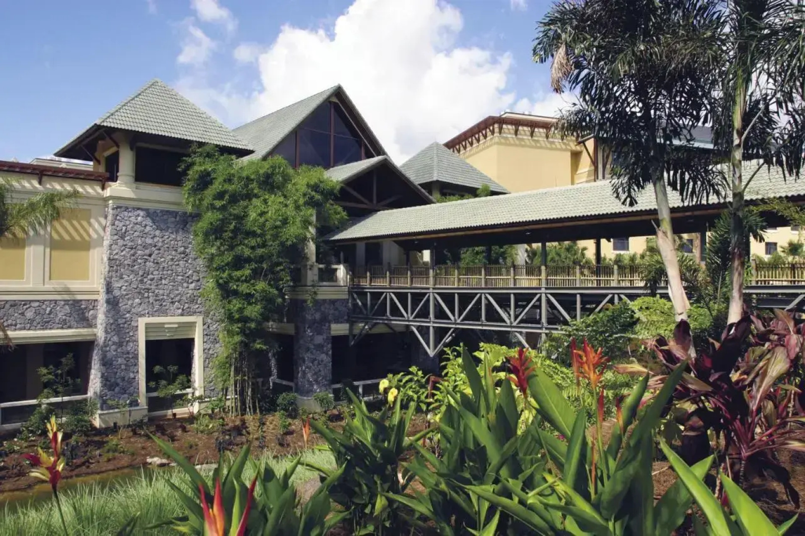 Loews Royal Pacific Resort at Universal Orlando
