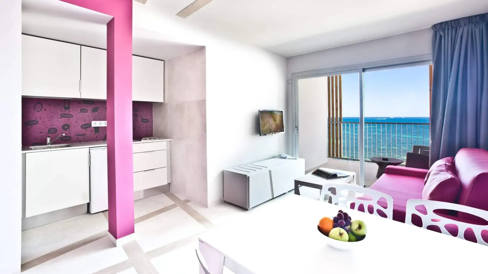 Апартаменты Ryans Ibiza - Adults Only